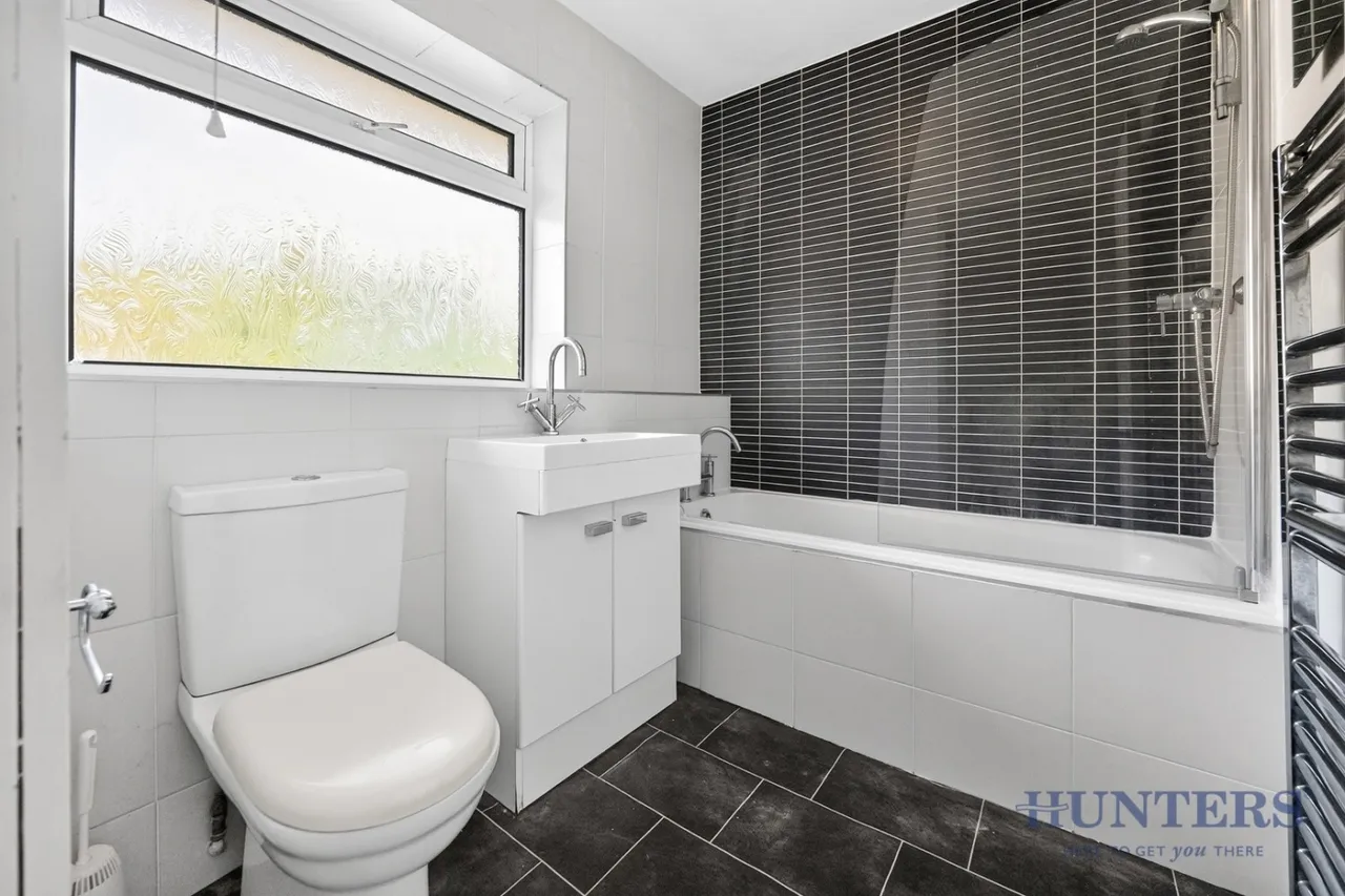 Eastfield Drive, Solihull, B92, photo 13