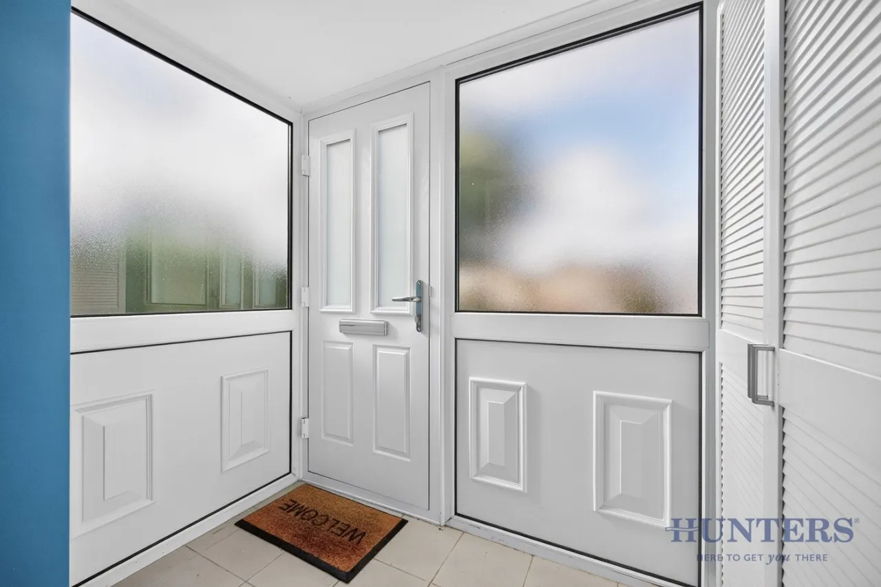 Eastfield Drive, Solihull, B92, photo 21