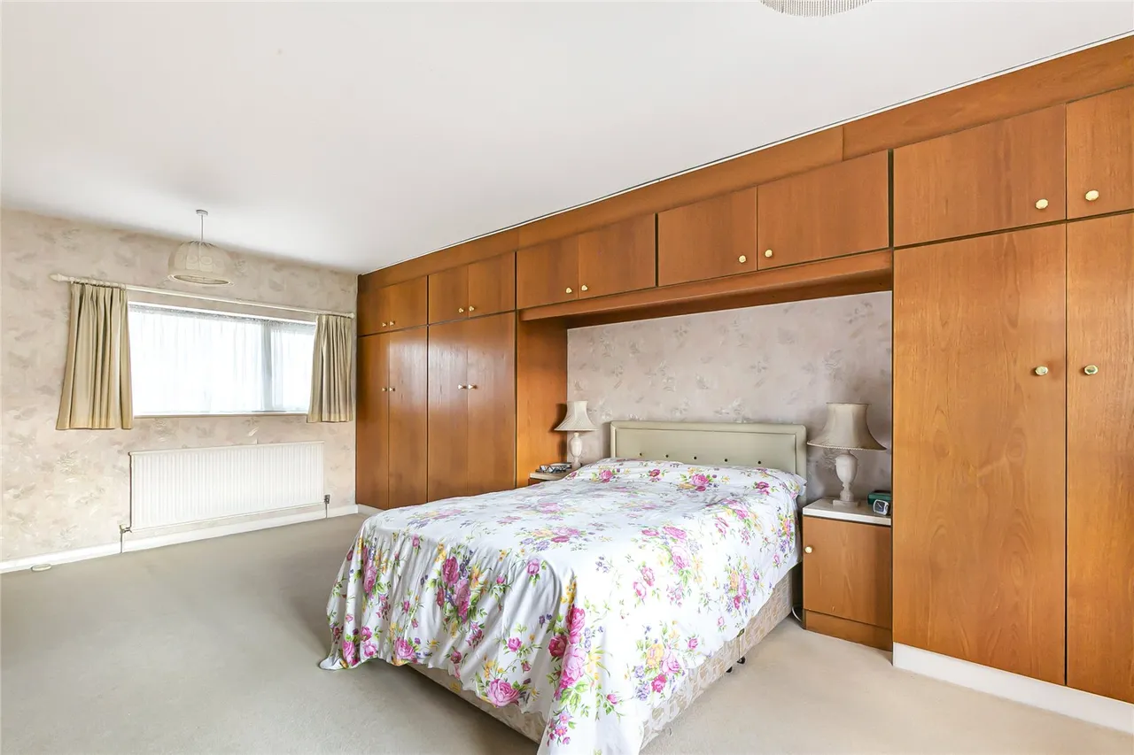 Crescent West, Hadley Wood, EN4 0EG, photo 12