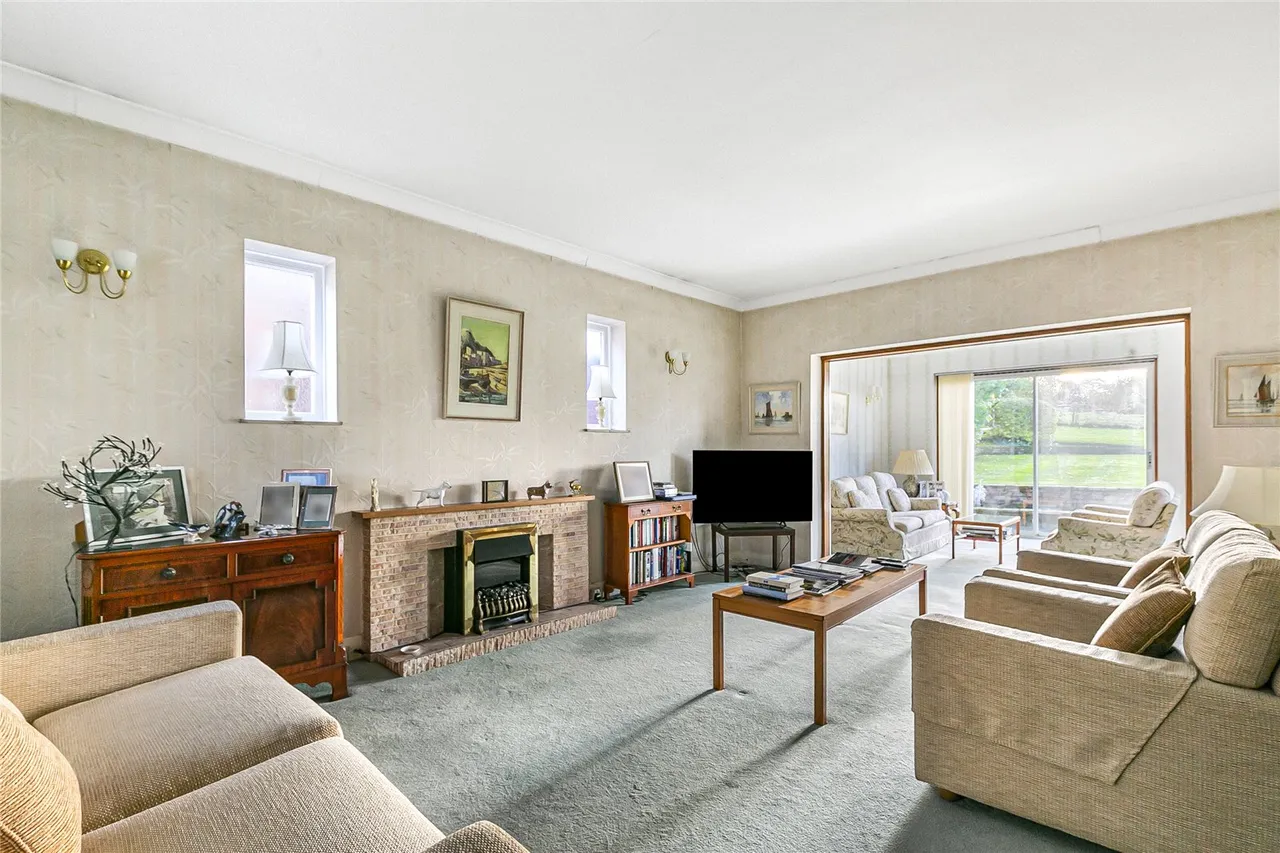 Crescent West, Hadley Wood, EN4 0EG, photo 4