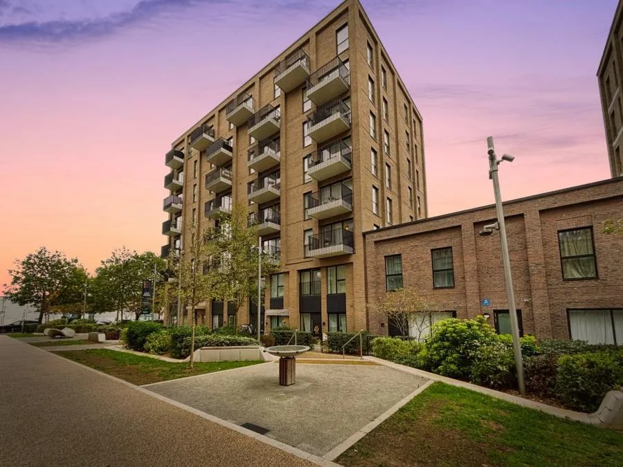 1 bed flat for sale, Carraway Street, Reading, RG1