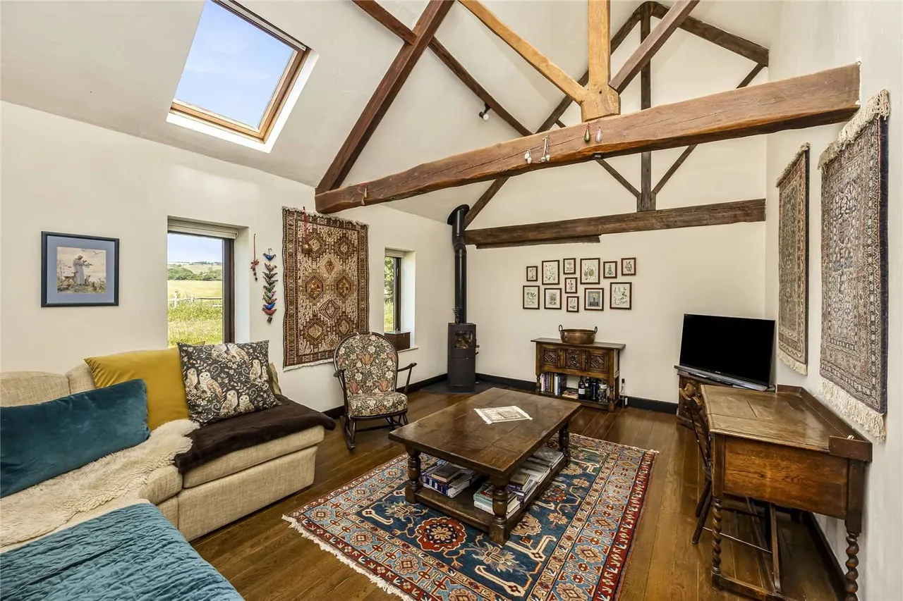 Pook Lane, East Lavant, Chichester, West Sussex, PO18 0AS, photo 6