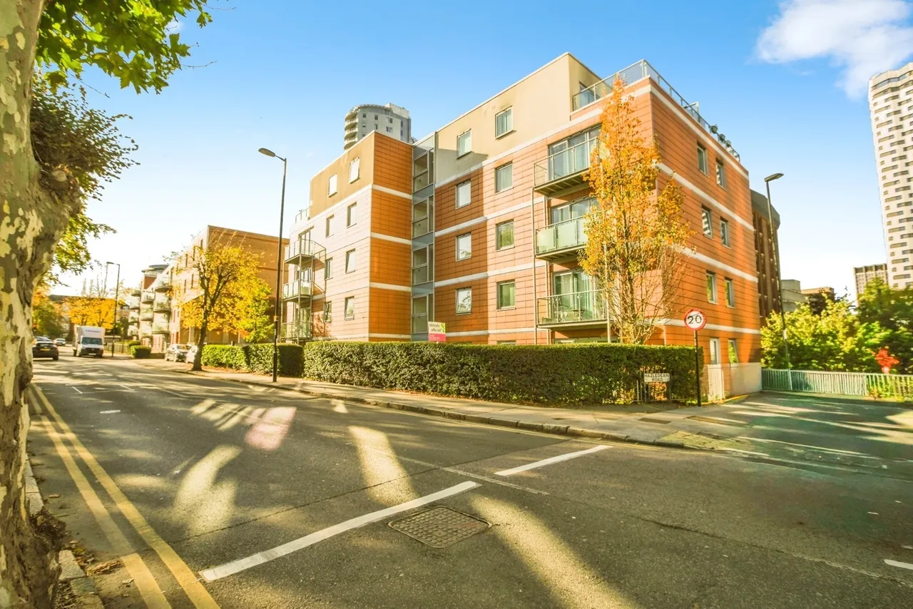 Addiscombe Grove, Croydon, Surrey, CR0, photo 16