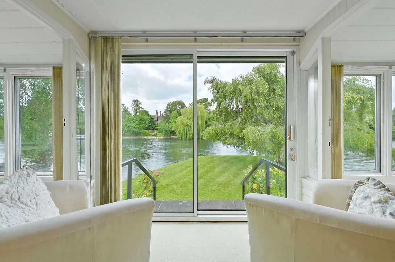 Friary Island, Wraysbury, Staines-upon-Thames, Berkshire, TW19 5JS, photo 6