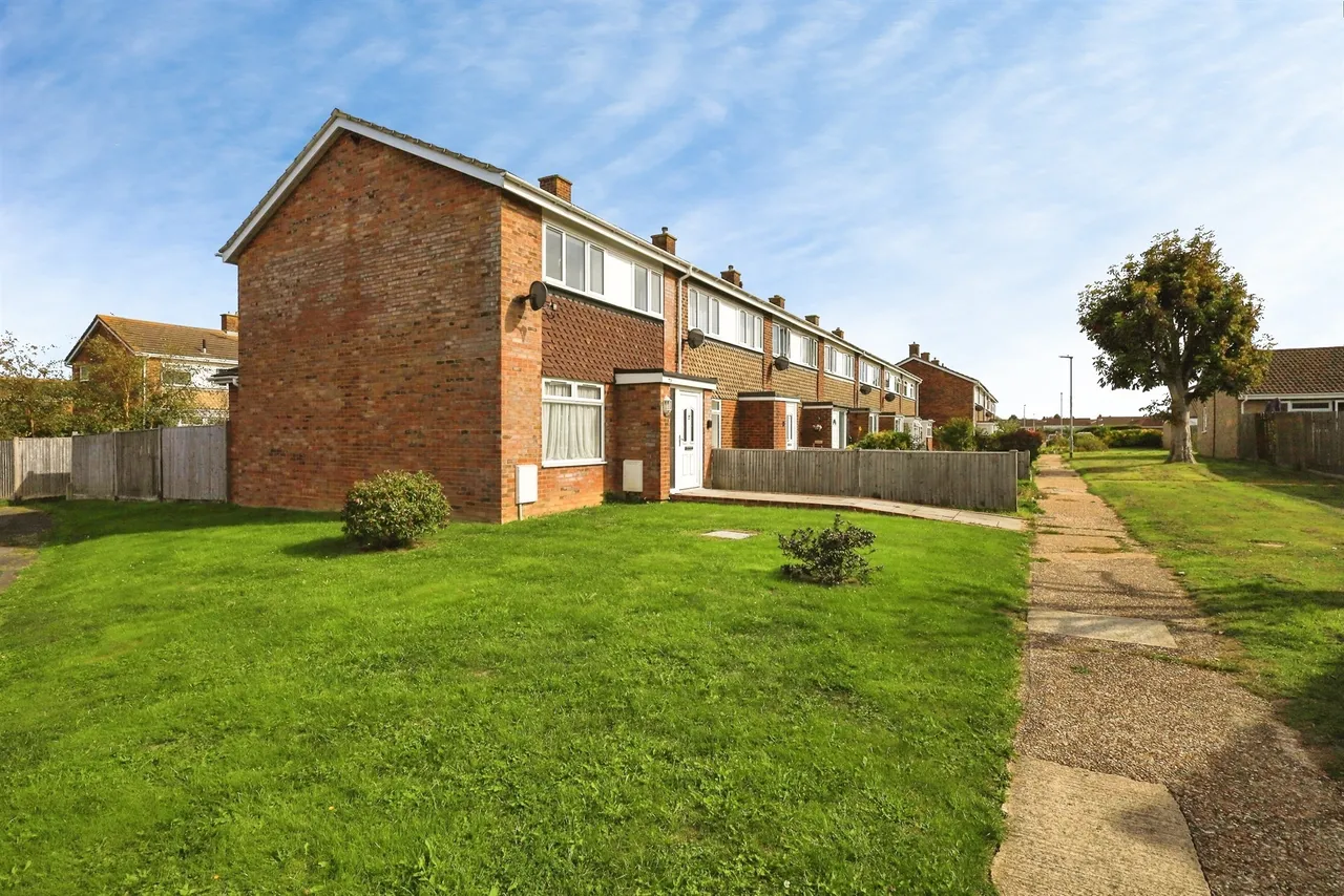 Seven Sisters Road, Eastbourne, BN22, photo 16