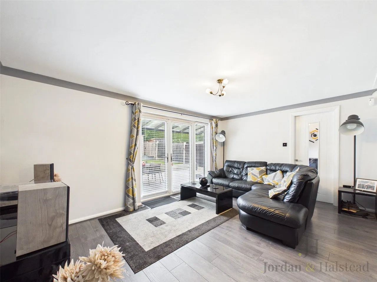 Marshgate Place, Frodsham, WA6, photo 2