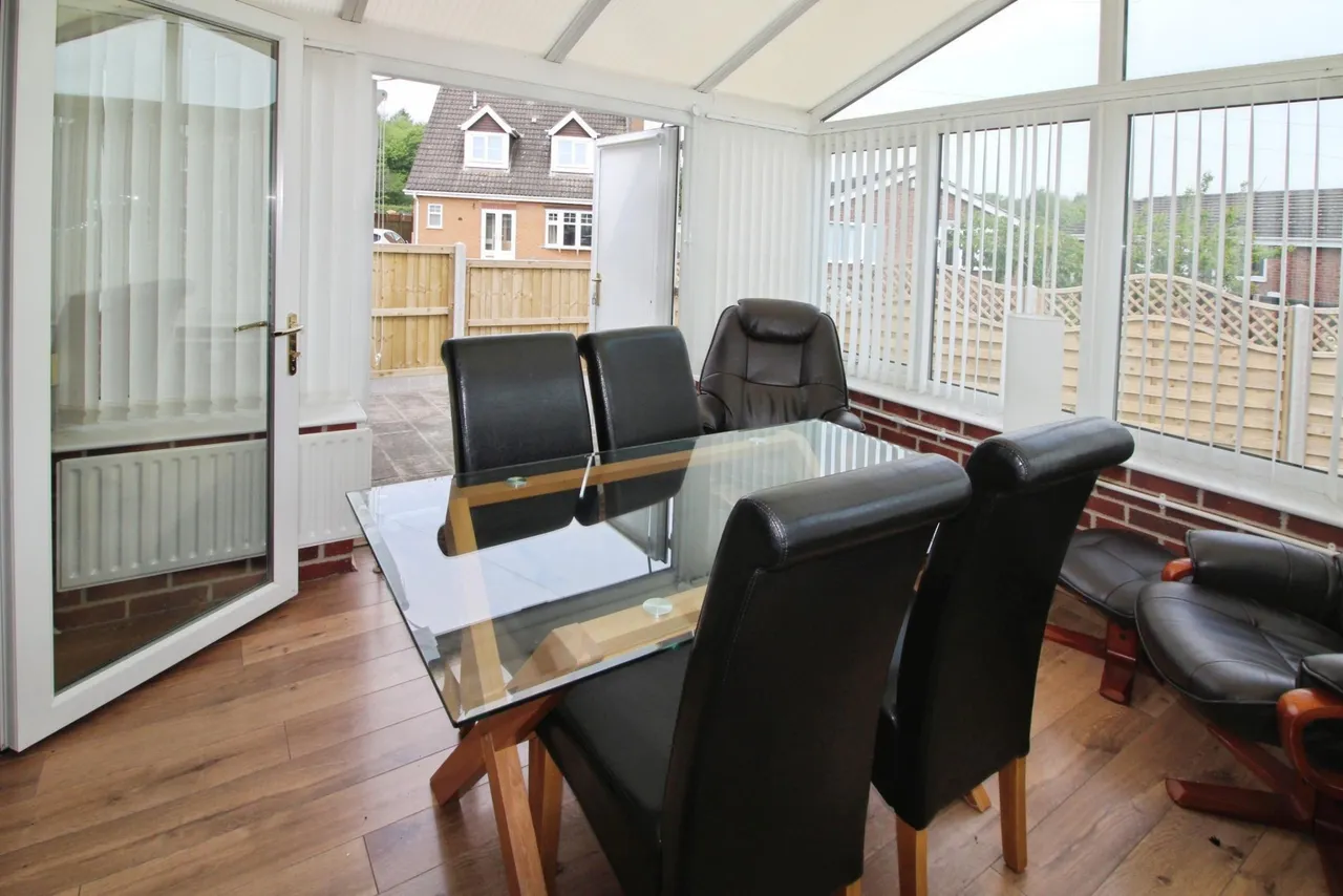 Appleby Gardens, Broughton, DN20, photo 3
