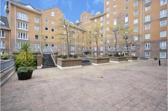 Homer Drive, London, E14, photo 12
