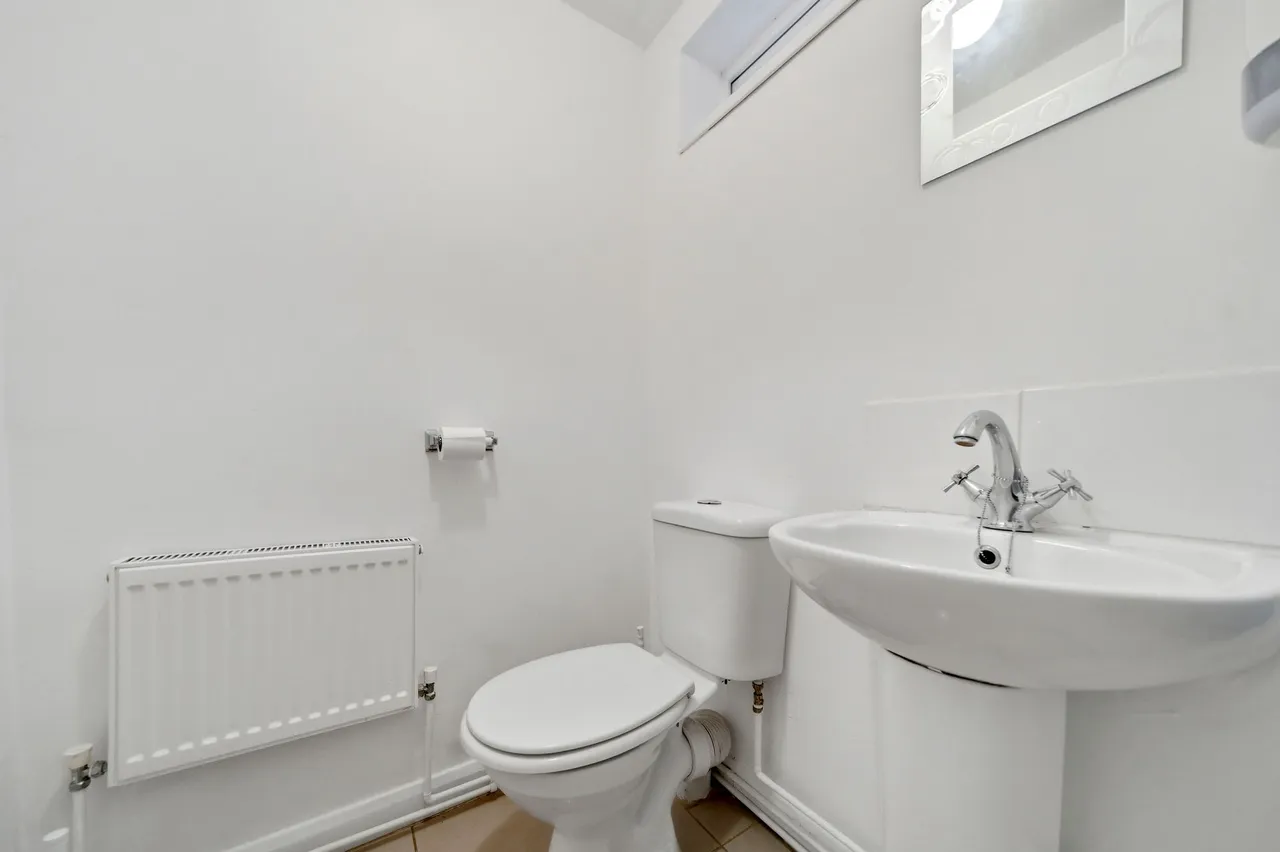 Rushton Avenue, Leigh, Leigh, WN7 5NB, photo 8