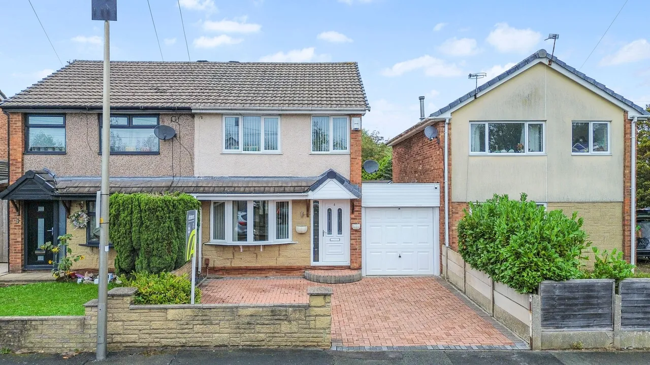 2 bed house for sale — Rushton Avenue, Leigh, Leigh, WN7 5NB