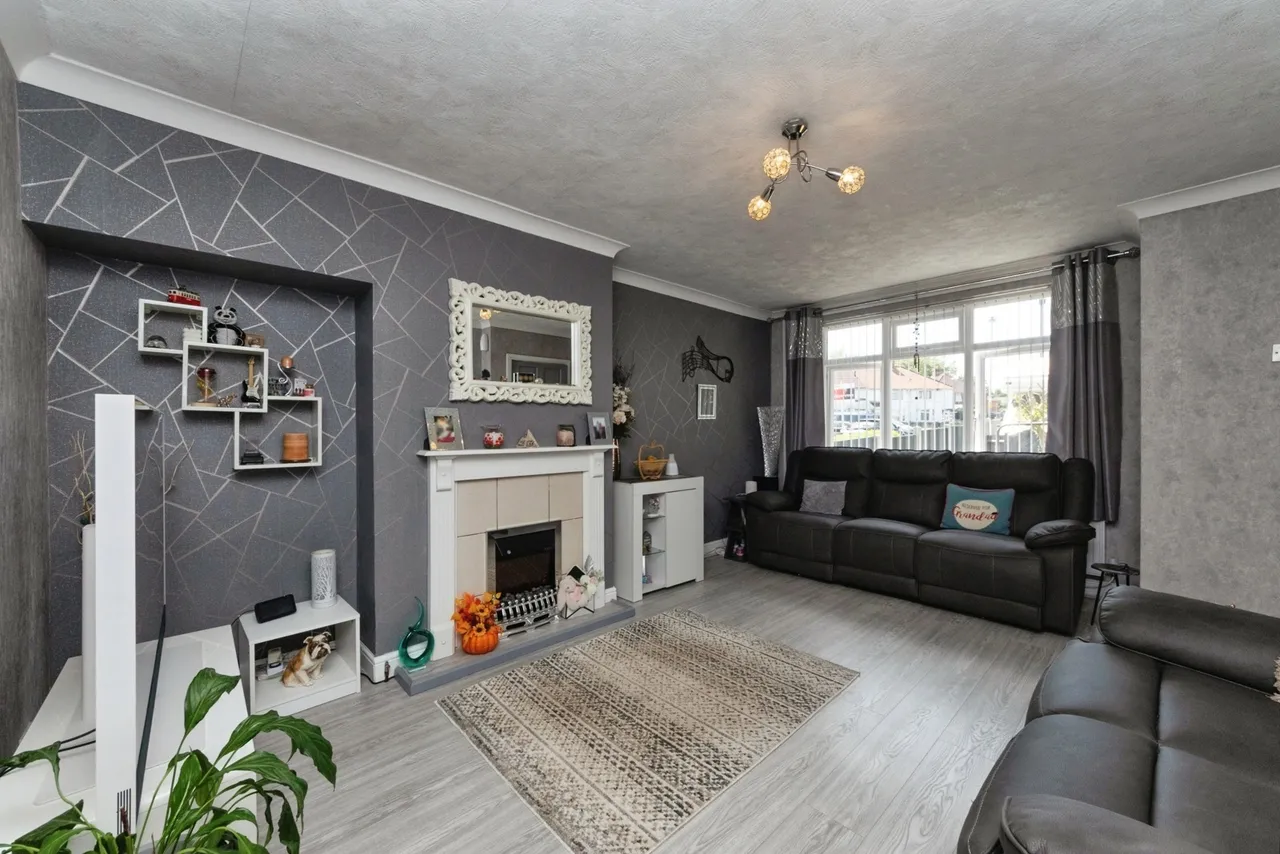 Mapleton Grove, Hall Green, Birmingham, West Midlands, B28, photo 5