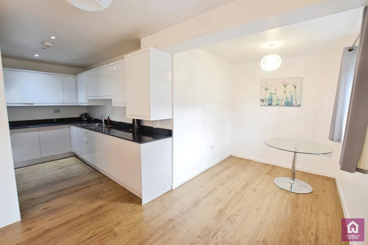 Lower Broughton Road, Salford, M7, photo 3