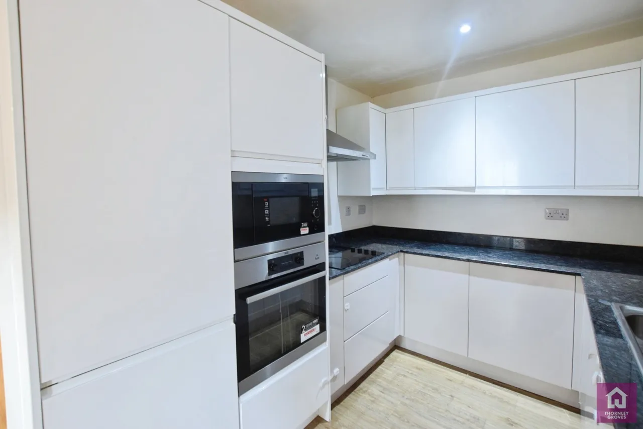 Lower Broughton Road, Salford, M7, photo 6