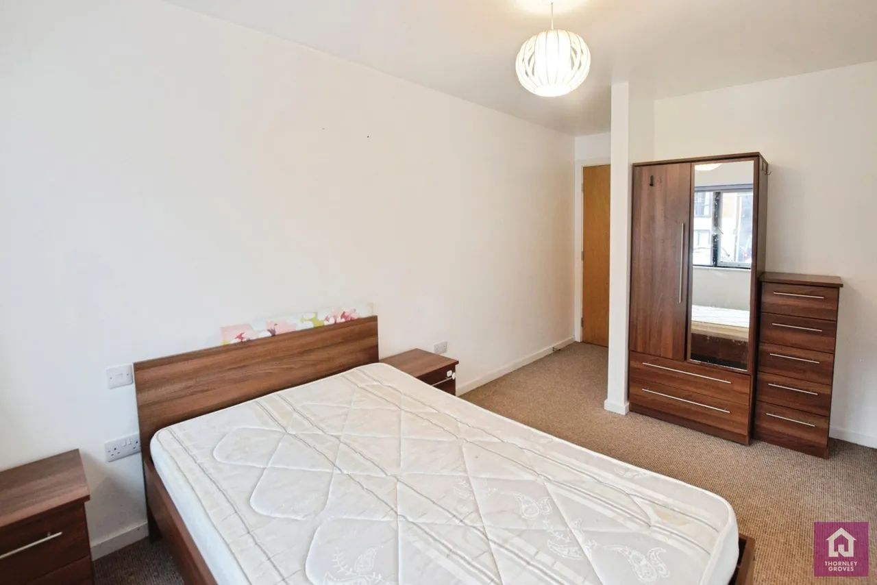 Lower Broughton Road, Salford, M7, photo 13