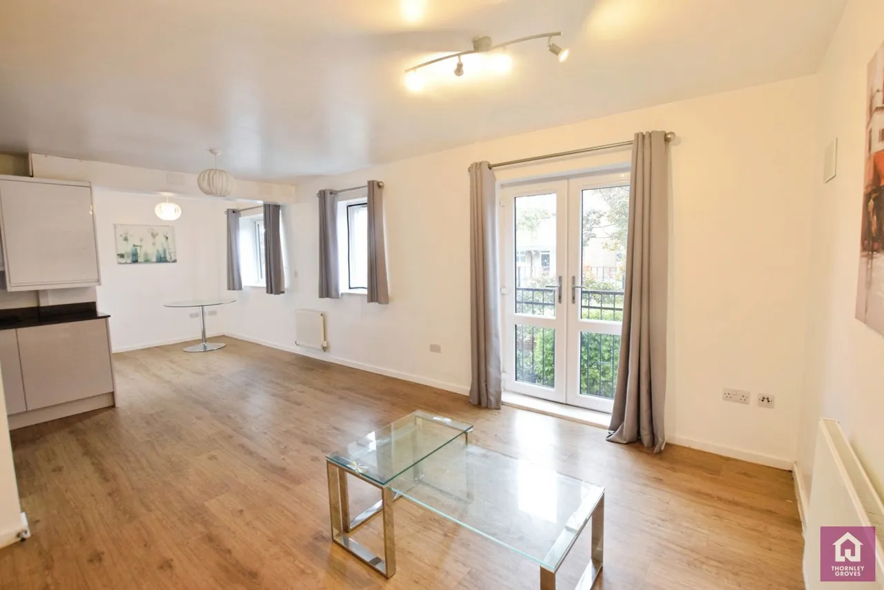 2 bed flat to rent, Lower Broughton Road, Salford, M7