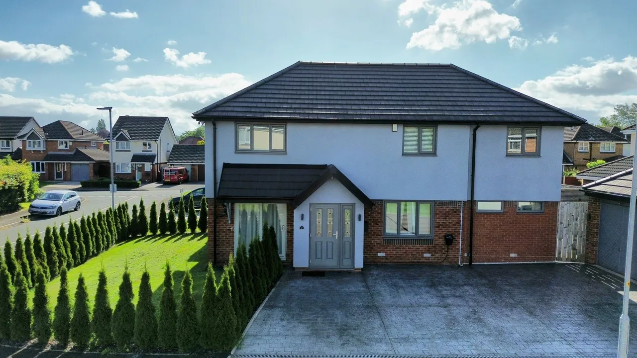Nottingham Close, Woolston, Warrington, Warrington, WA1 4QY, photo 12