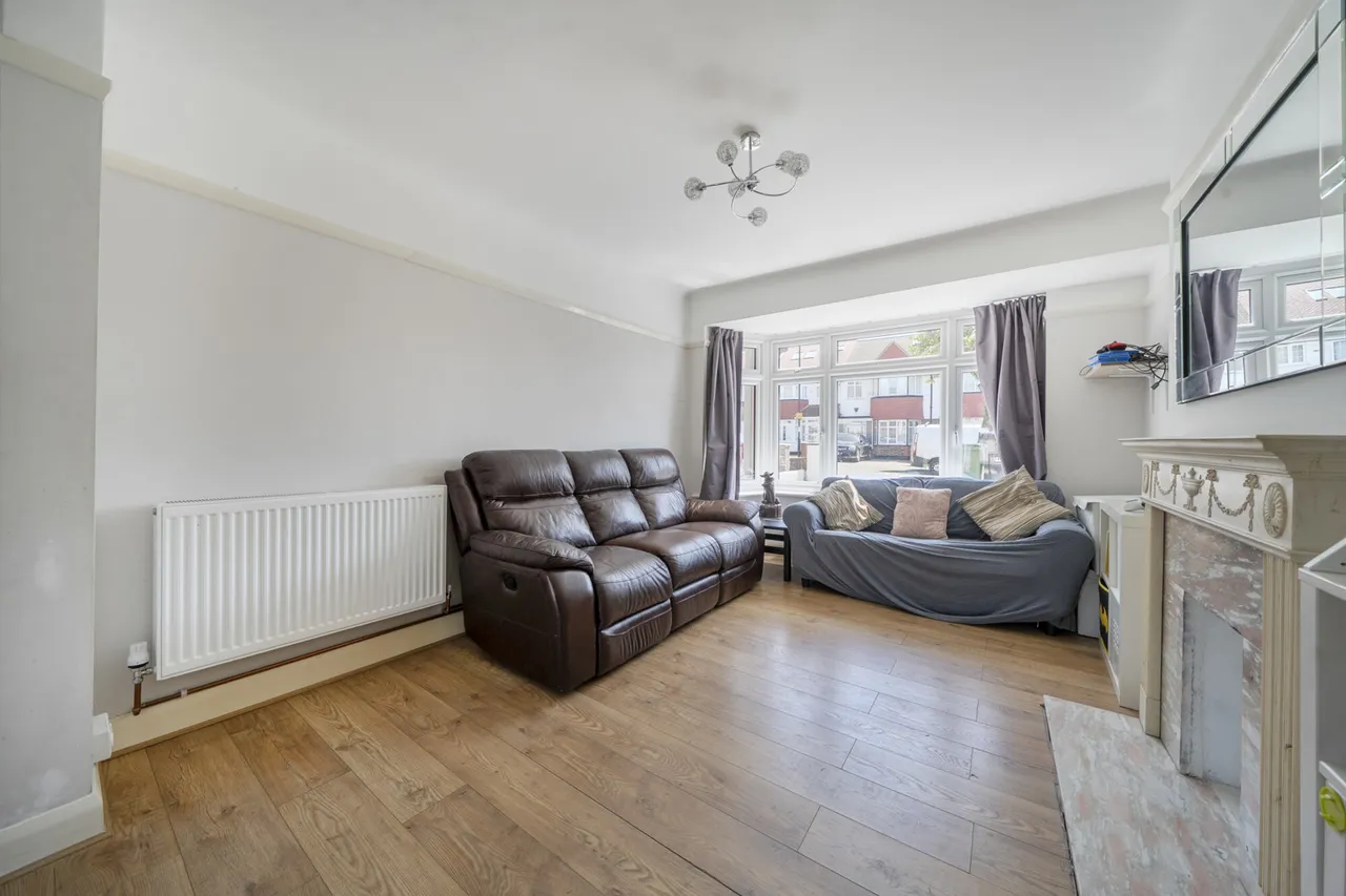 Carstairs Road, SE6, photo 16