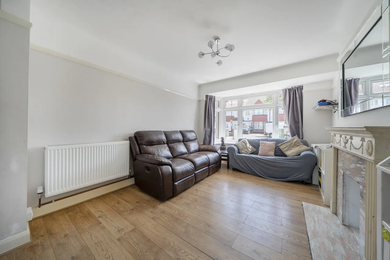 Carstairs Road, SE6, photo 16