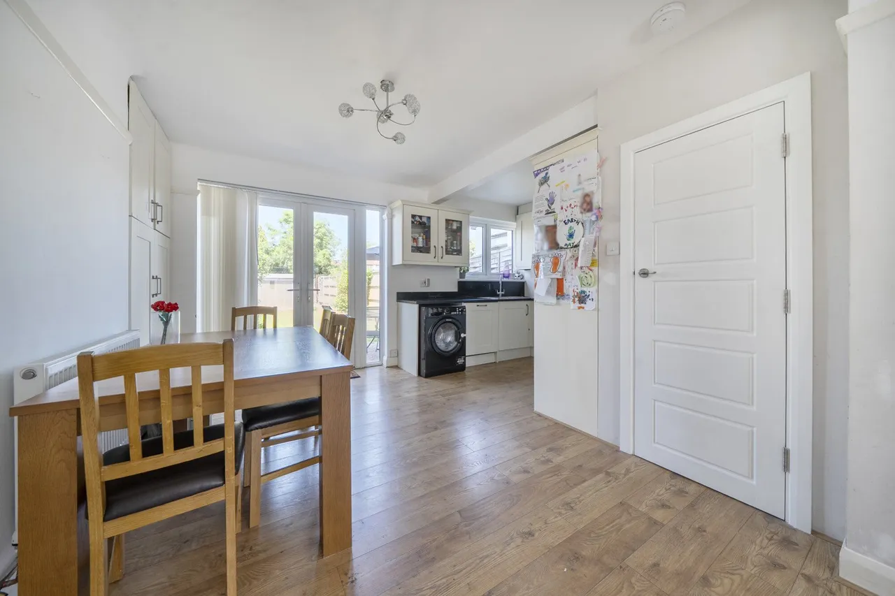 Carstairs Road, SE6, photo 13