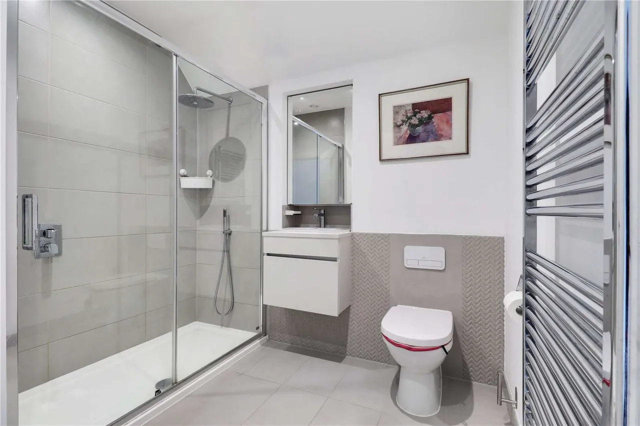 Hockbury Crescent, Tunbridge Wells, Kent, TN2 5GN, photo 9