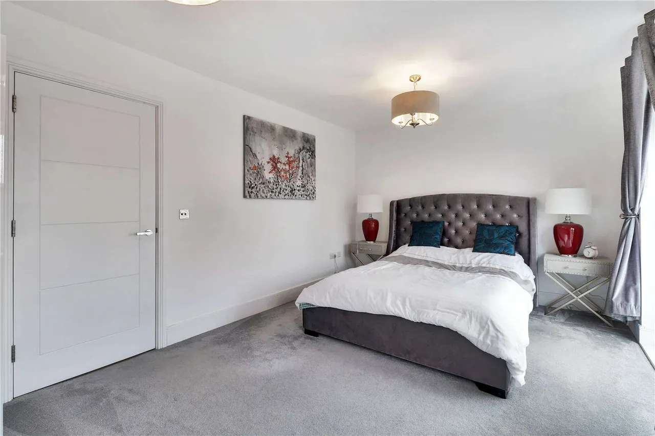 Hockbury Crescent, Tunbridge Wells, Kent, TN2 5GN, photo 6