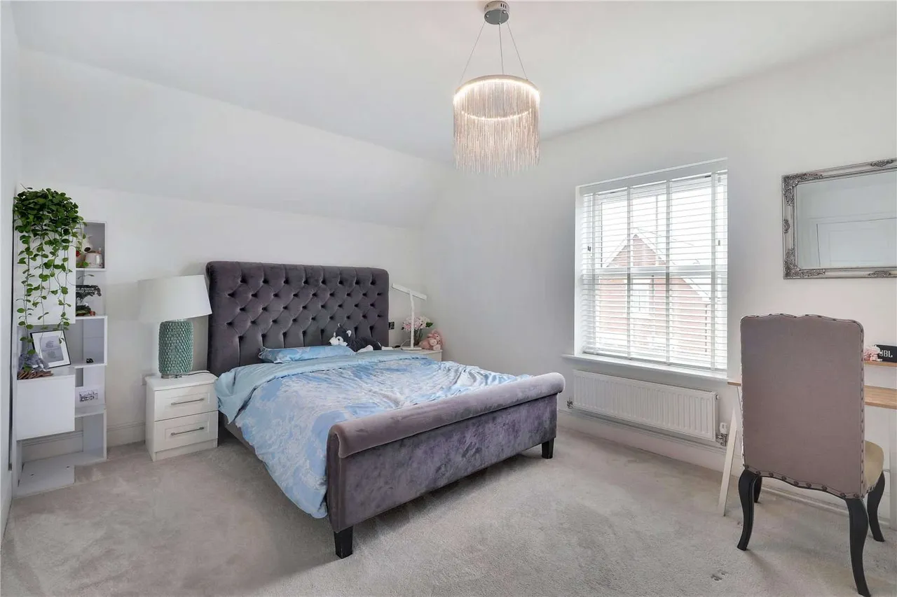 Hockbury Crescent, Tunbridge Wells, Kent, TN2 5GN, photo 8