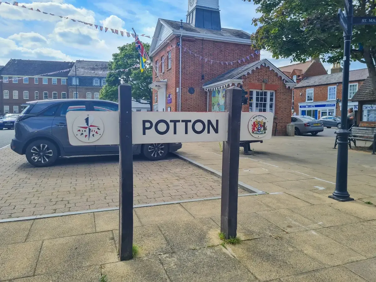 Downside Gardens, Potton, SG19, photo 12