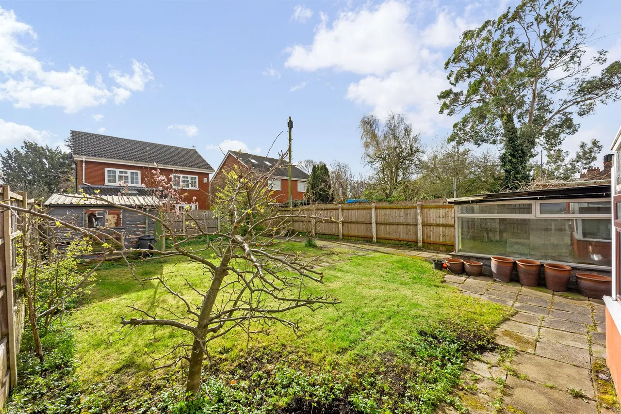 Ditchfield Road, Widnes, Widnes, WA8 8XR, photo 2
