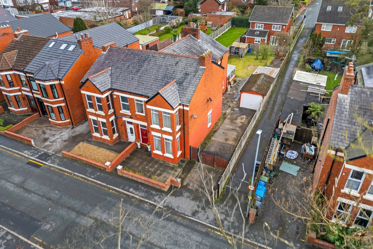 4 bed house for sale — Ditchfield Road, Widnes, Widnes, WA8 8XR