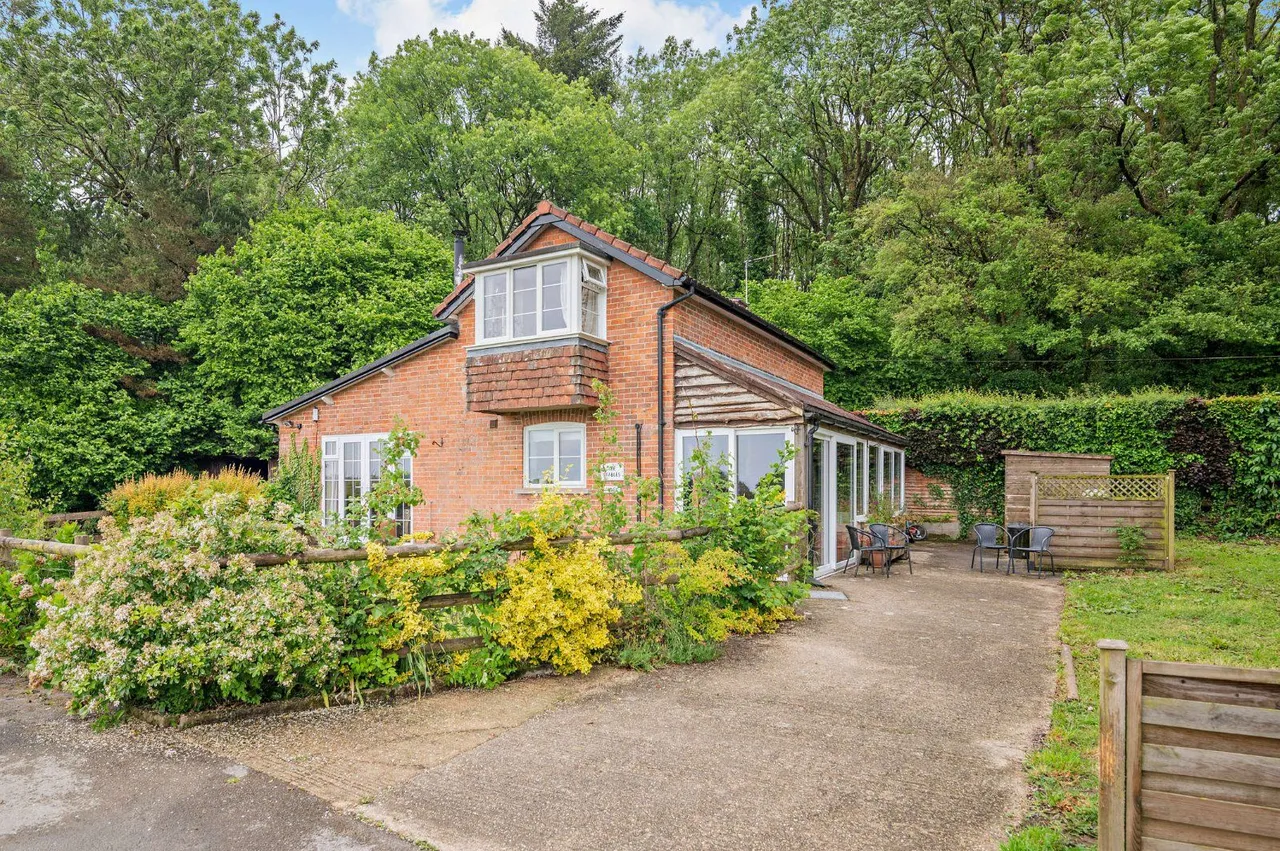 Winsham, Chard, TA20, photo 5