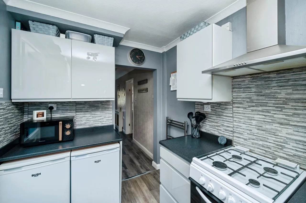 Willow Avenue, Kirkby-in-Ashfield, NG17, photo 6