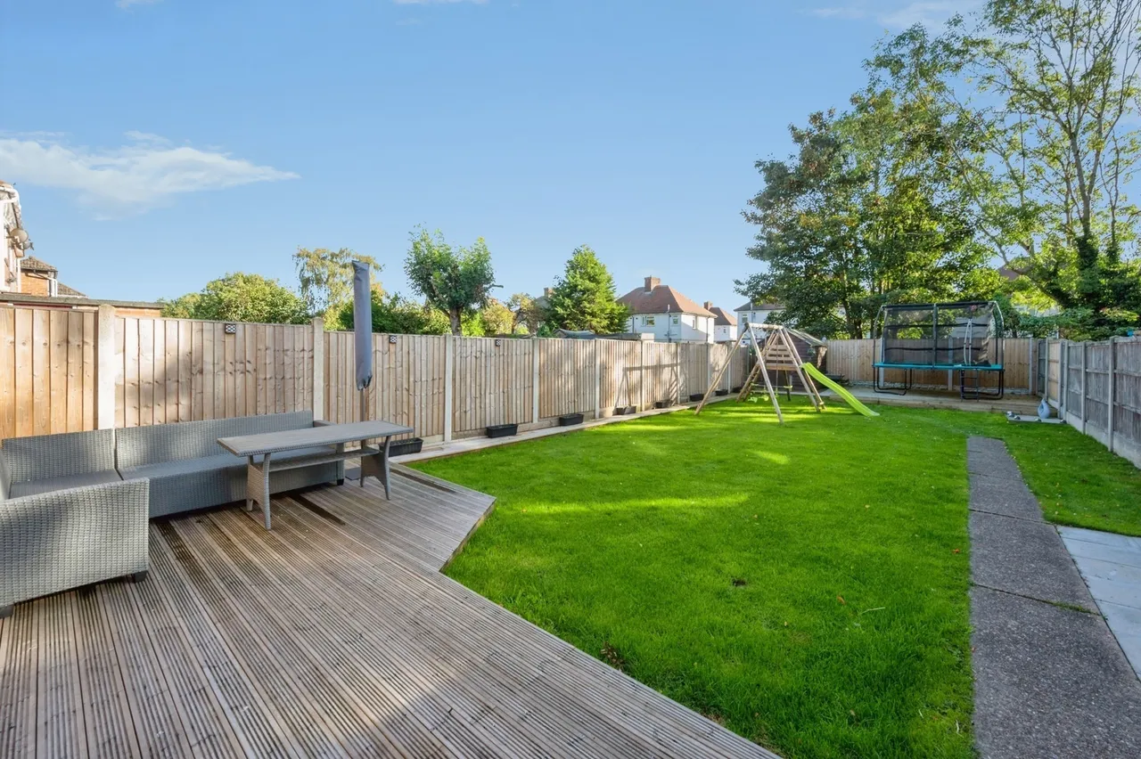 Willow Avenue, Kirkby-in-Ashfield, NG17, photo 2