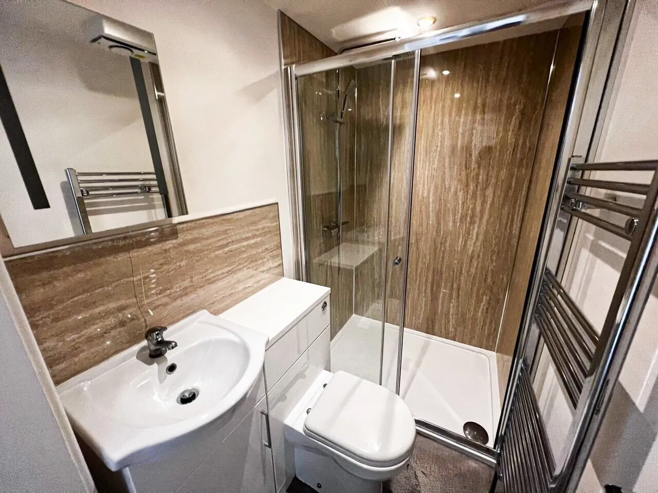 Holderness Road, HULL, photo 10