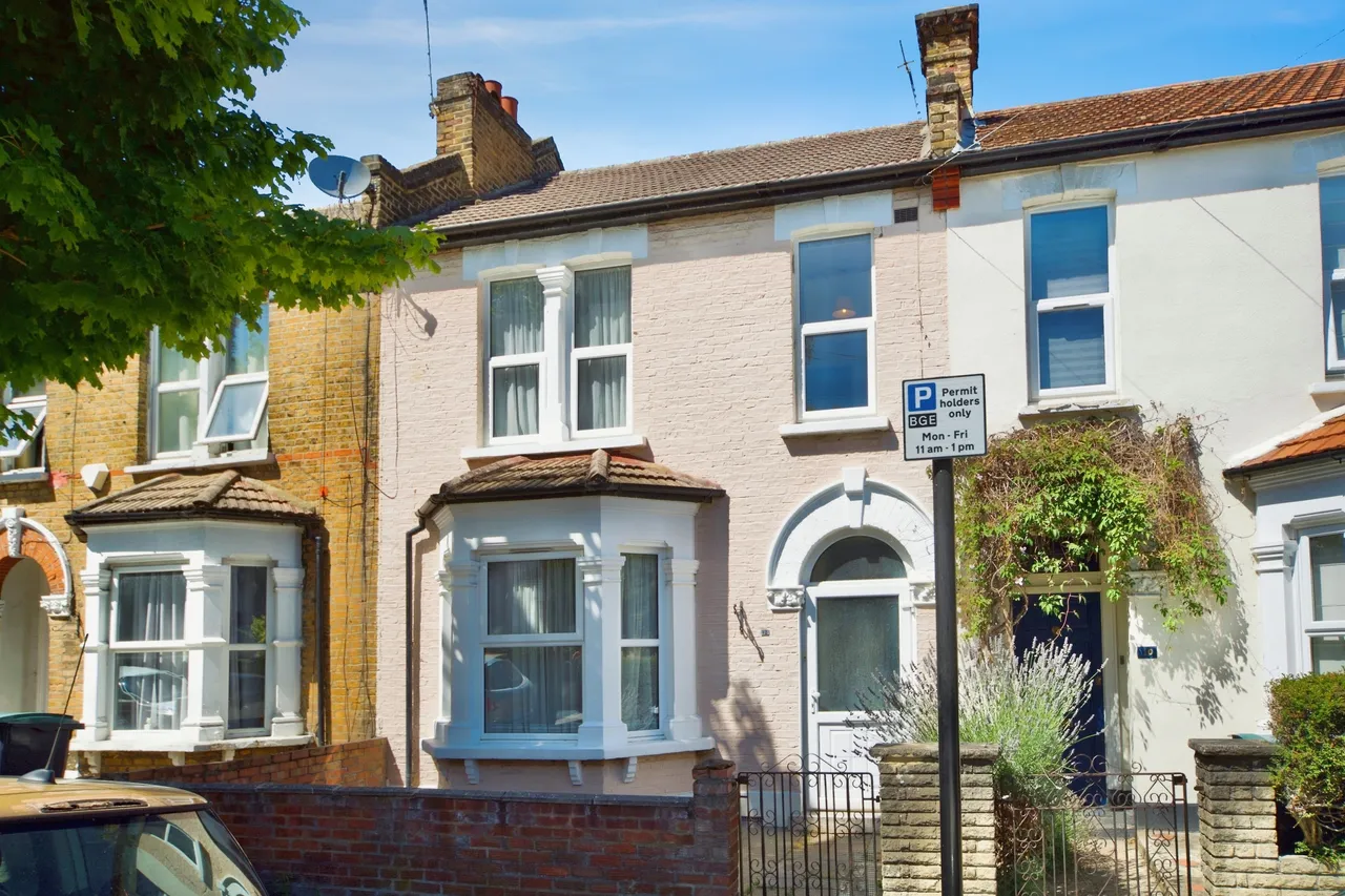 3 bed house for sale, Sidney Road, London, N22