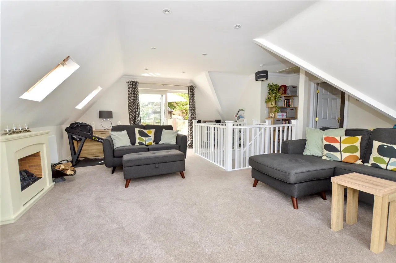 Hooks Hill Road, Sheringham, NR26, photo 6