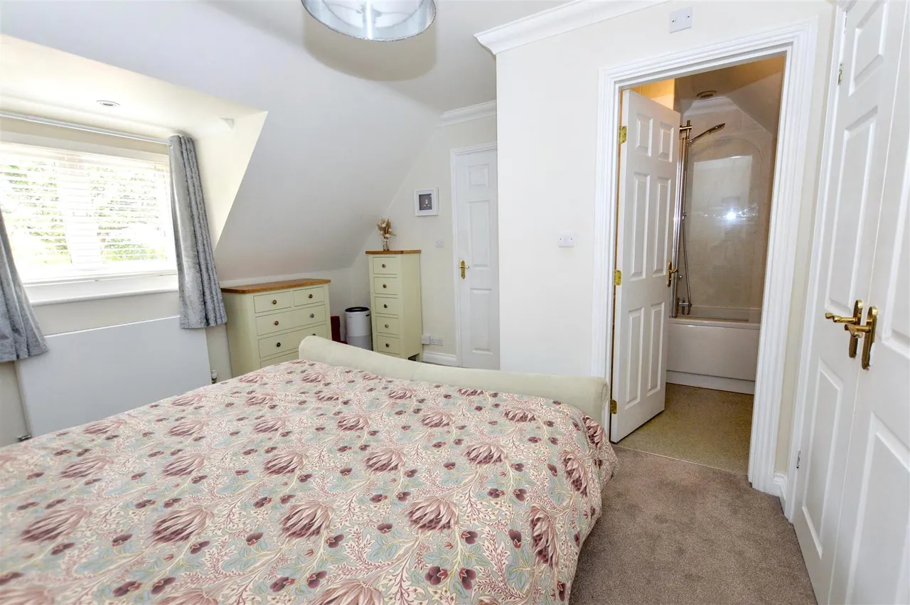 Hooks Hill Road, Sheringham, NR26, photo 10