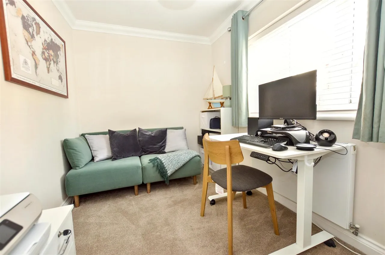 Hooks Hill Road, Sheringham, NR26, photo 16