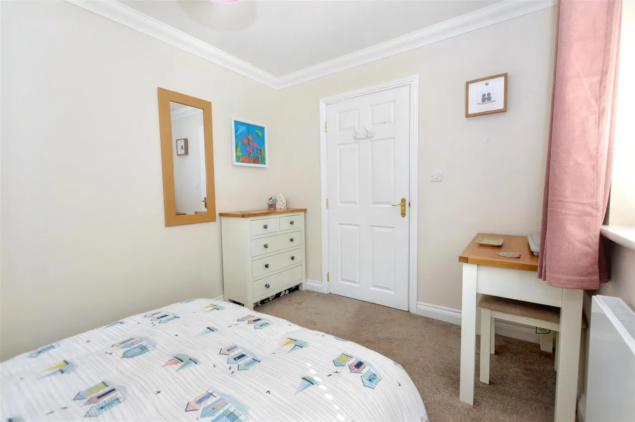 Hooks Hill Road, Sheringham, NR26, photo 15
