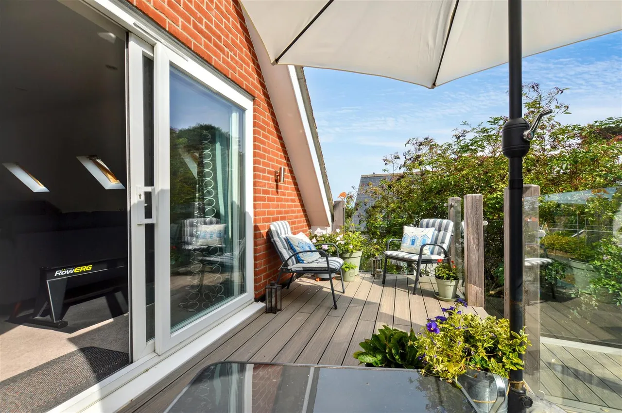 Hooks Hill Road, Sheringham, NR26, photo 7