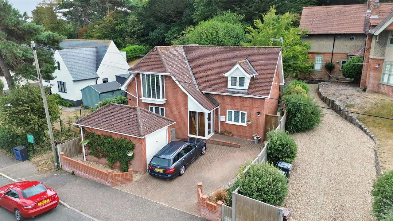 3 bed house for sale, Hooks Hill Road, Sheringham, NR26