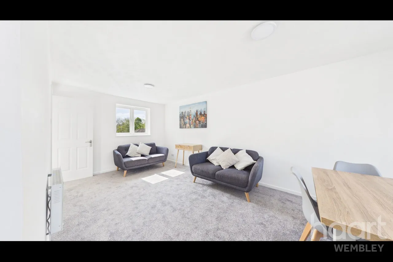 Campbell Gordon Way, London, NW2, photo 4
