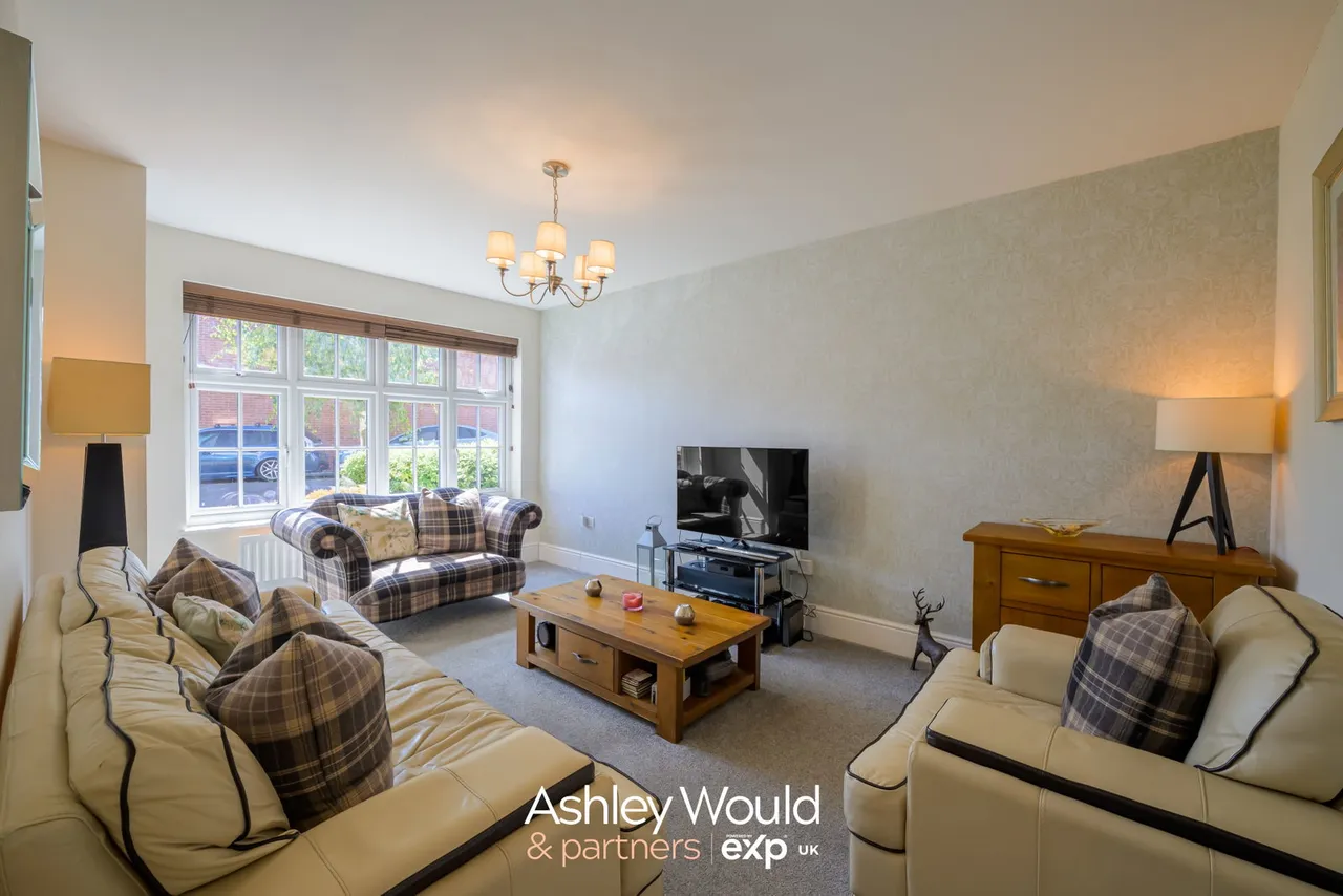 Bill Thomas Way, Rowley Regis, B65, photo 8