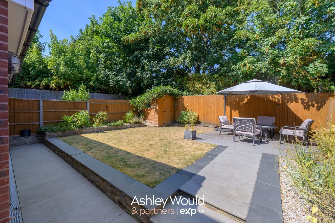 Bill Thomas Way, Rowley Regis, B65, photo 21