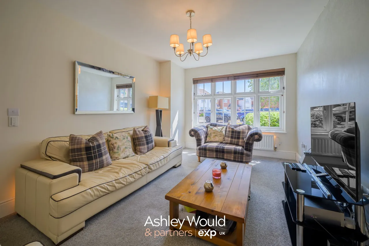 Bill Thomas Way, Rowley Regis, B65, photo 9