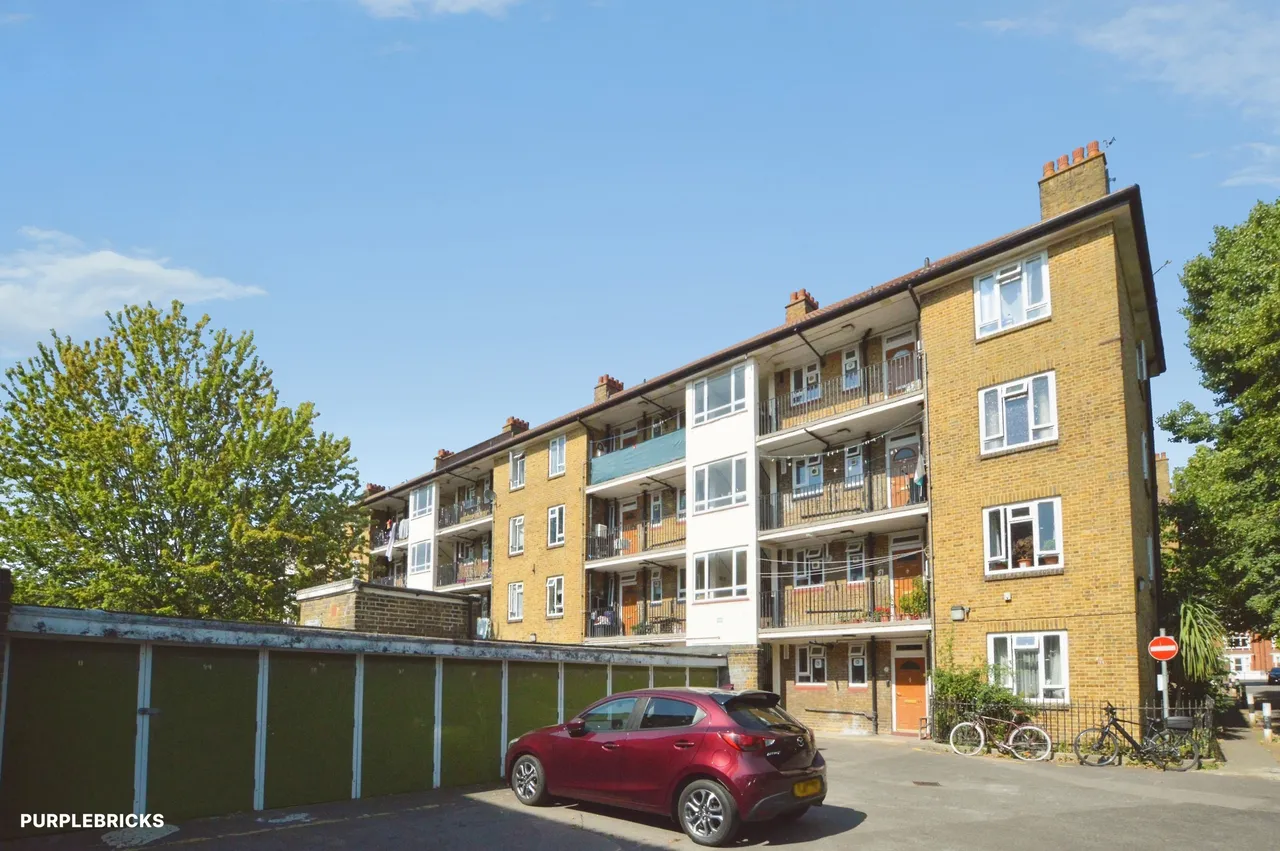 Fulham Palace Road, London, SW6, photo 26