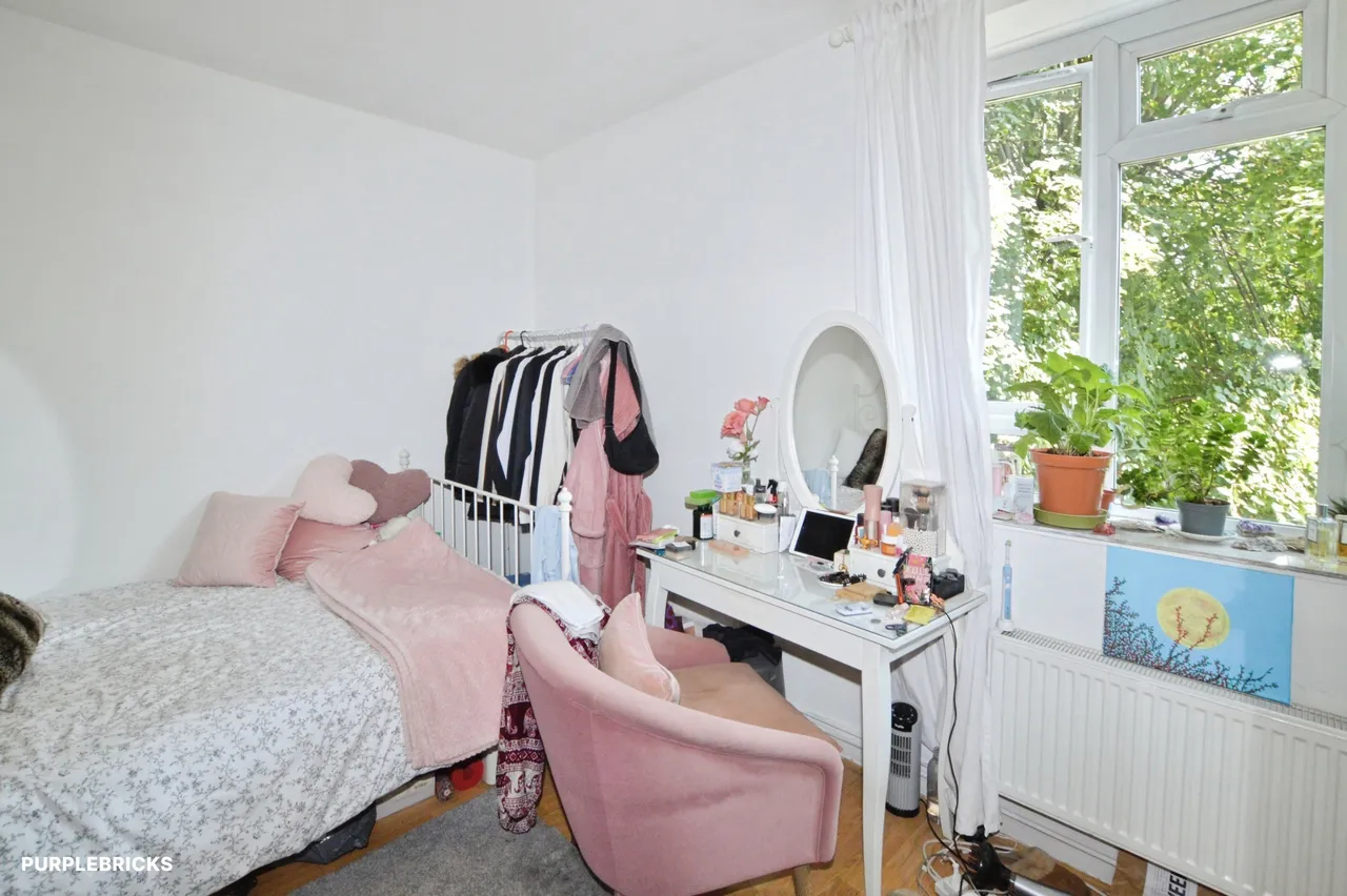 Fulham Palace Road, London, SW6, photo 23