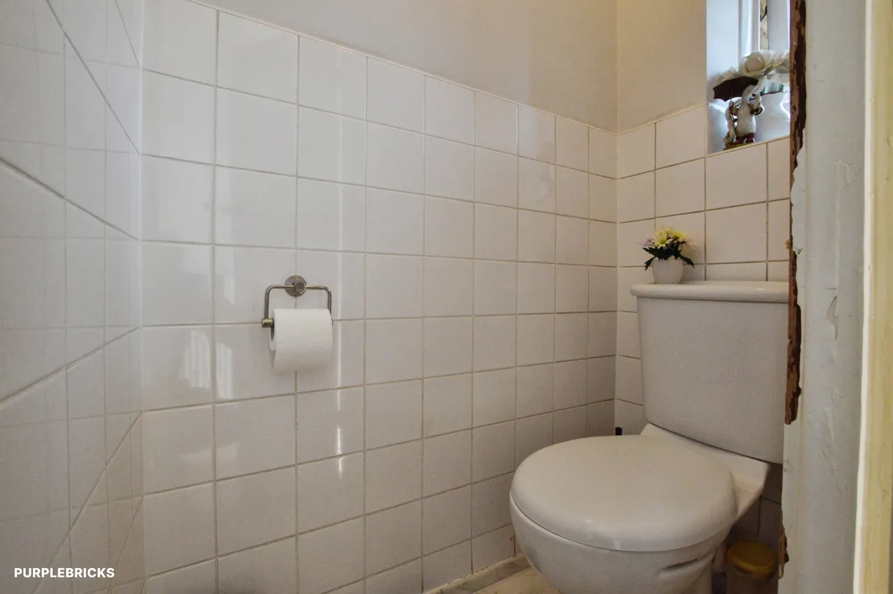 Fulham Palace Road, London, SW6, photo 21