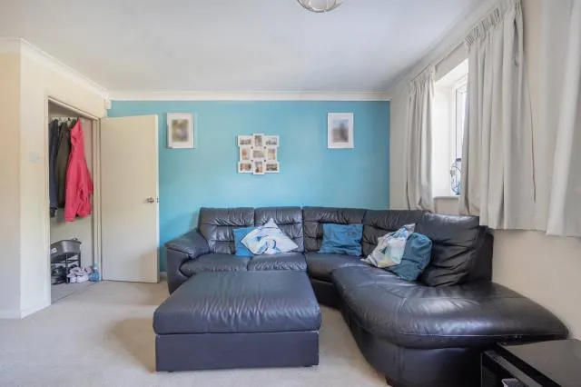 Birinus Close, High Wycombe, HP12, photo 13