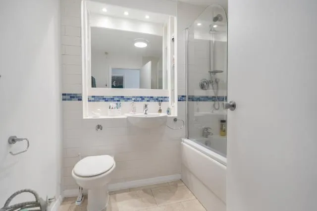 Birinus Close, High Wycombe, HP12, photo 11