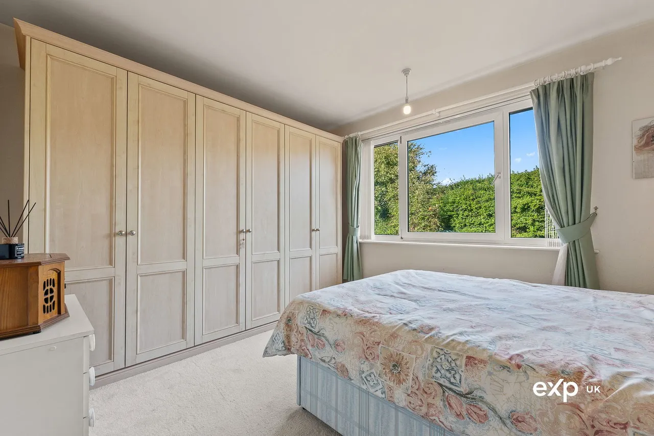 Summercourt Drive, Ravenshead, photo 17